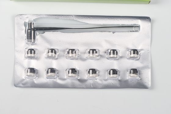 Une thérapie d'acupuncture efficace avec des aiguilles de classe II et un traitement au PVC